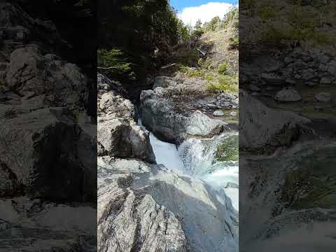 Pocos saben que el Cajon del Azul comienza con esta #cascada #verano 2024 #short #trekking Argentina