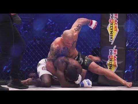 18 SEKUND! JANIKOWSKI ZDEMOLOWAŁ CZARNĄ MAMBĘ NA KSW 43!
