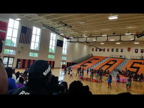 Alice in wonderland Creative! 1st place