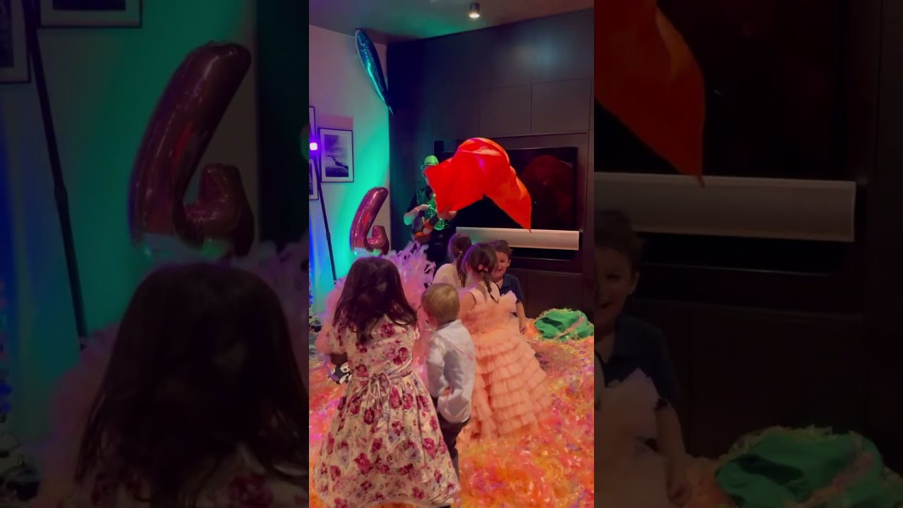 Color Ribbon Show in Vienna – Short Highlight #papershow #bändershow #showvienna #ribbonshow