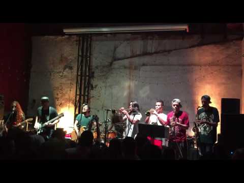 Asuntos Pendientes - El Tigre - Aniversario 15 años Providencia - En vivo