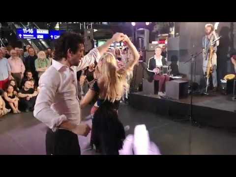 MARIA EUGENIA PARRILLA & YANICK WYLER - tango nuevo impro (2)