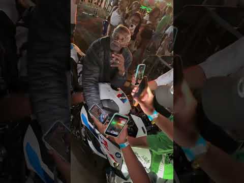 olha o que esse velho fez em Castro Alves Ba