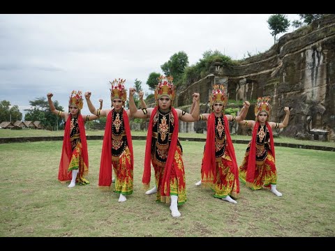 Tari Gandrung Marsan (Banyuwangi Traditional Dance)