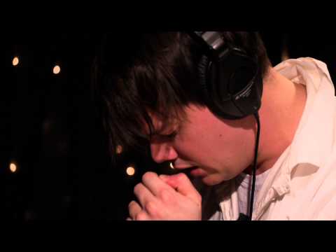 Mas Ysa - Years (Live on KEXP)