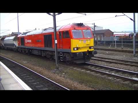 DB Schenker Class 60059 arriving at Doncaster