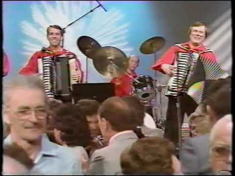 Walter Ostanek CKCO TV "Polka Time" - Poklar's Polka - 1986