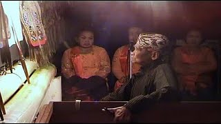 Download lagu Ki Timbul Hadi Prayitno. 'Mbangun Candi Sapto Renggo'. 2010. mp3 Download lagu Ki Timbul Hadi Prayitno. 'Mbangun Candi Sapto Renggo'. 2010. mp3