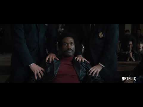 Трейлер фільму «Суд над Чиказькою сімкою»
