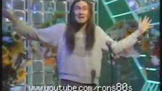 Neil - Hole In My Shoe (Live, Top Of The Pops)