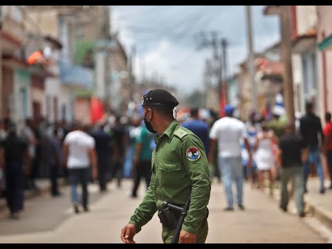 Policia Parque maceo Centro habana