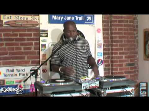 DJ LOGIC in the P'Nut Gallery - Part 1