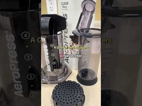 This is the best gift to give yourself or a friend who loves coffee! #frenchpress #coffeepress