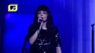 CHVRCHES - Keep You On My Side Live (Official Video)