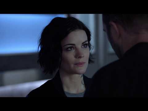 Blindspot 3x19 — Jane Asks Weller a Big Question