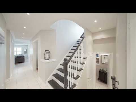 24 Warwick Ave, Ajax