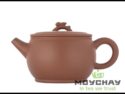 Teapot # 38537, yixing clay, 140 ml.