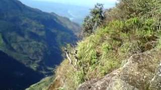 preview picture of video 'View from the World's End, Hortons Plains, Sri Lanka, April 2010'