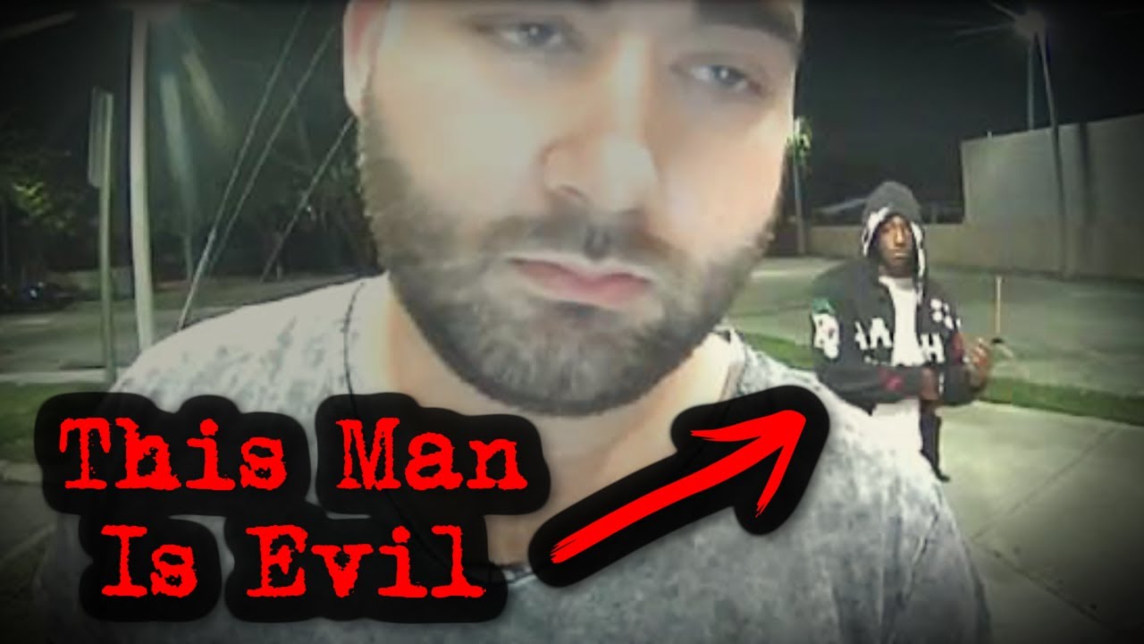 10 Chilling Photos with Disturbing Backstories