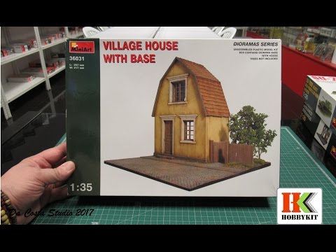 Сборная модель: Деревенский дом с основанием (Miniart 36031) 1:35