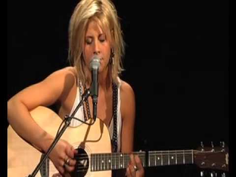 Camilla Håkansson - Call Me.mov