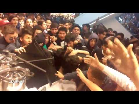 WATCH: Seth Rollins Signing Turns Into Riot