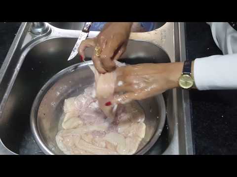 How To Clean Pig Stomach , And Intestine - Homemade Asian Food Part 1