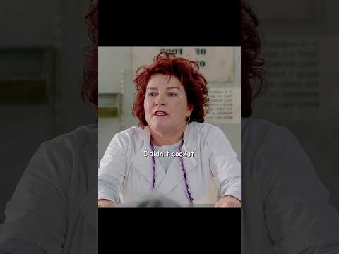 Prison food turned into pre-cooked meals, leaving chef angry #tvshow #shorts #orangeisthenewblack