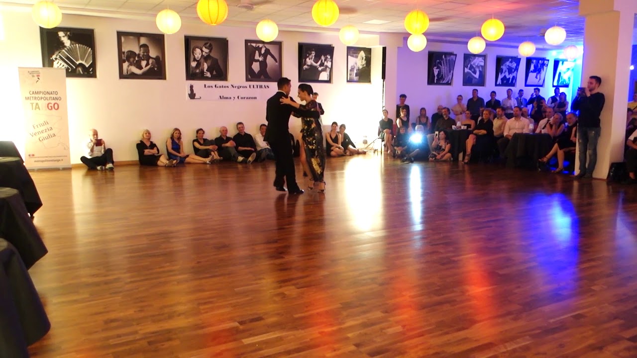 Mirella y Carlos Santos David - Bella Ciao