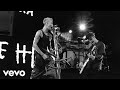 Machine Gun Kelly I Think I M OKAY Ft YUNGBLUD Travis Barker Live In Denver