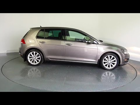 151MO41 - 2015 Volkswagen Golf HIGHLINE 1.6 TDI M6F 110HP 5DR 15,945