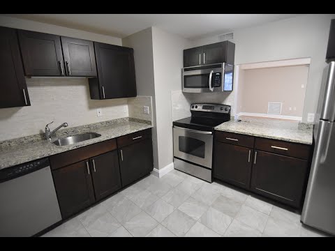 Massive & Upscale 2 Bed 2 Bath on Beacon St in Brookline MA near St Mary's