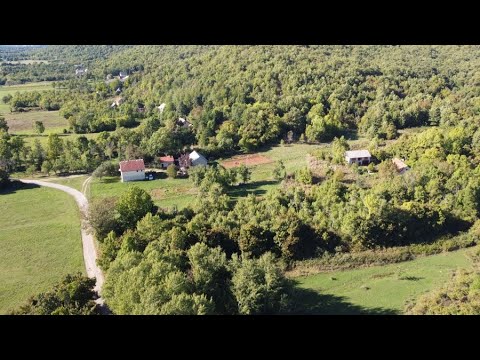 LIČKA SELA URIJE I OSTROVICA.