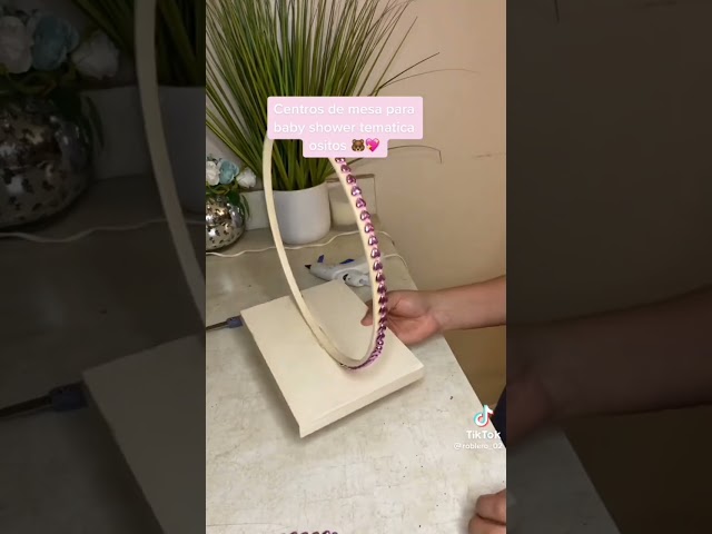 Vídeo relacionado con BSITSSS 9 Piezas Centro de Mesa Floral, Hada Decoración de Mesa, Flor Silvestre Centros de Mesa de Panal Papel para Cumpleaños Bautizo Baby Shower Comunión Festivas