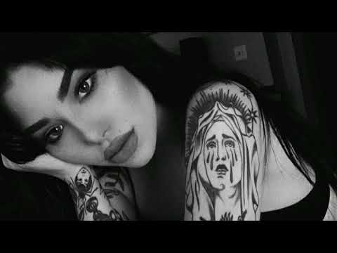 YUNG DOMY - MĖNULIS ŠVIEČIA