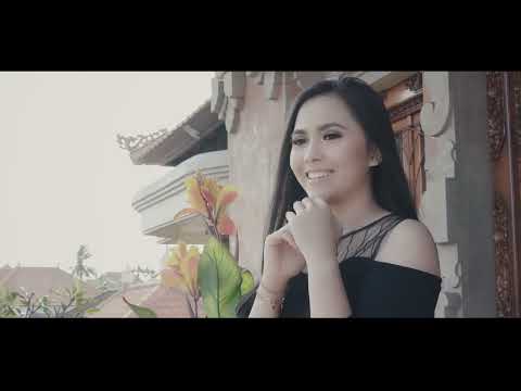Januadi – Ngecosin Tembok ( Official Music Video)