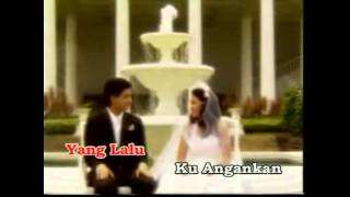 Download lagu Pelamin anganku musnah - Azie (Original Vocal) mp3