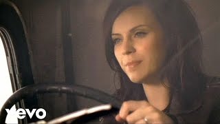 Amy Macdonald - Love Love (Official Video)