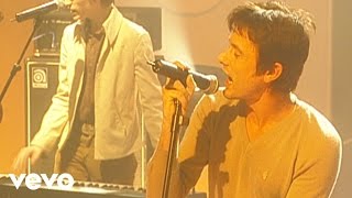 Suede - She&#39;s In Fashion