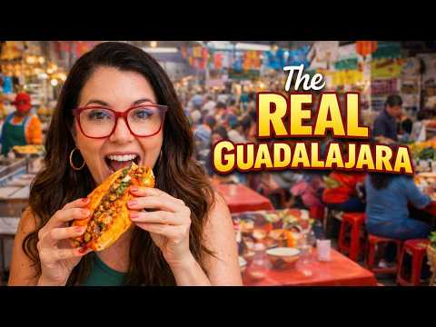 What Locals REALLY EAT in GUADALAJARA 🇲🇽 Best Mexican Food Tourists Miss