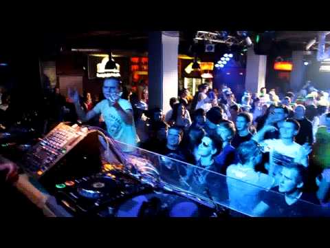 Andy Duguid - wasted_fabric Ostrava.avi