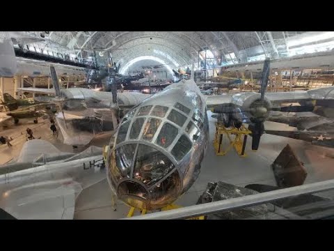 Boeing B-29 Enola Gay - Walk-Tour l National Air and Space Museum l Steven F. Udvar-Hazy Center