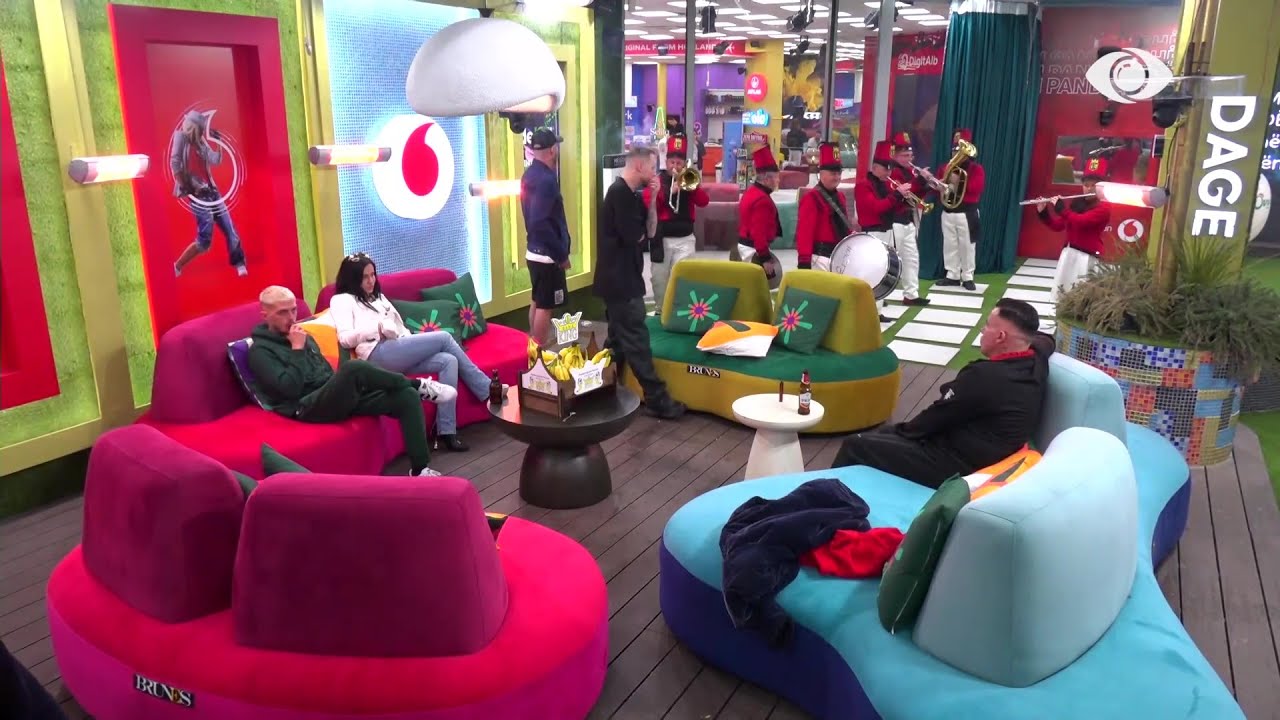 Banda muzikore e Gardës shkund shtëpinë, ja reagimi i banorëve