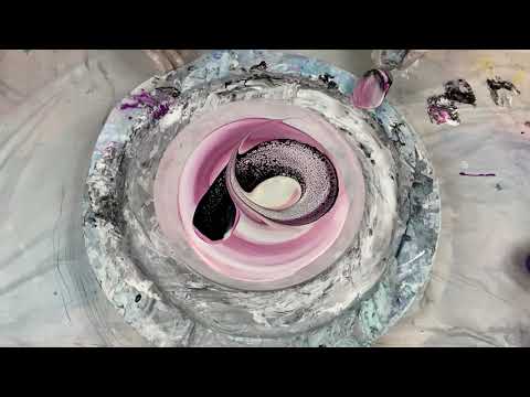 156. Sheleeart Australian Fluid Artist - New Piggy Venus (To be released) Negative Space Swipe