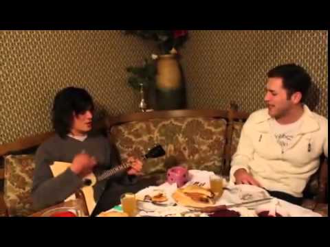 aluda qetelauri miyvarxar | nabijebs |