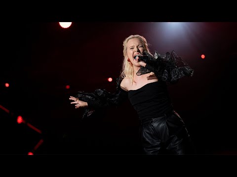Klara Almström - Här kommer natten (Miss Lis version) av Pugh Roge…  | Idol Sverige | TV4 & TV4 Play