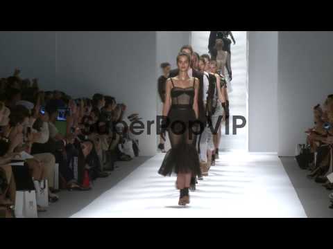 Models walk the runway at Milly by Michelle Smith -  Spri...