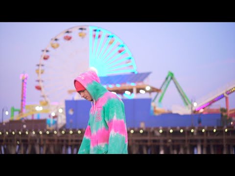Drawn To The Sky - "I Sea Sirens" (Official Music Video)