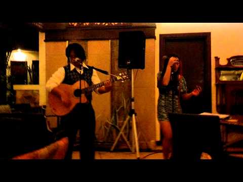 Jeff and Cathy Get Engaged! - "Lucky" Jason Mraz and Colbie Callait