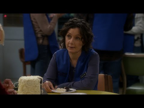 Darlene Worries About Ben Being Jealous of Her Promotion - The Conners